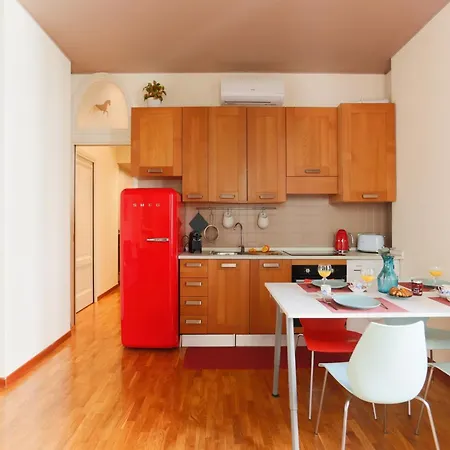 شقة The Rent - Cozy In The Risorgimento Area *
