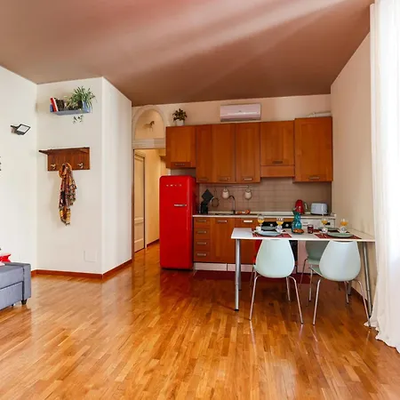 شقة The Rent - Cozy In The Risorgimento Area
