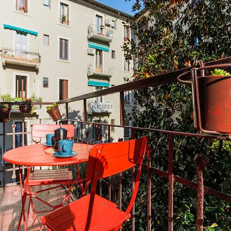 The Rent - Cozy In The Risorgimento Area